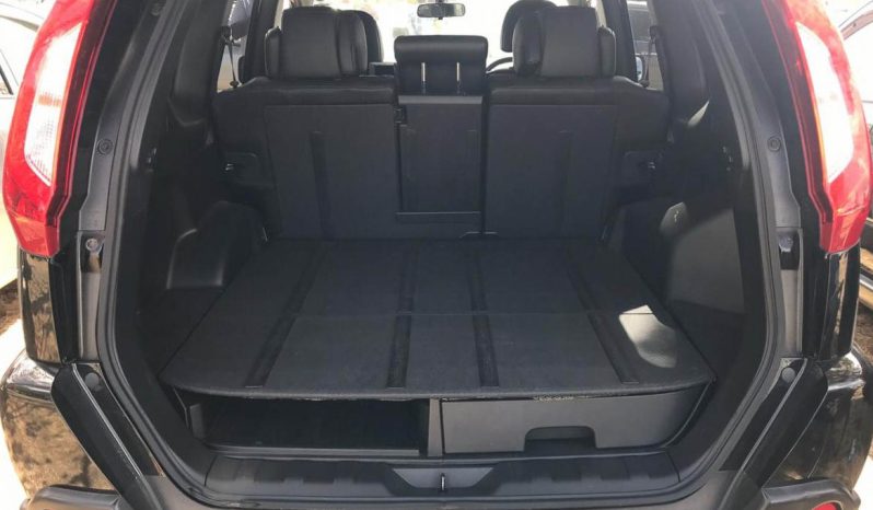 Nissan X Trail T31 full