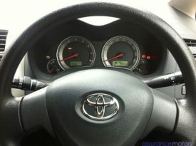 Toyota Auris E150