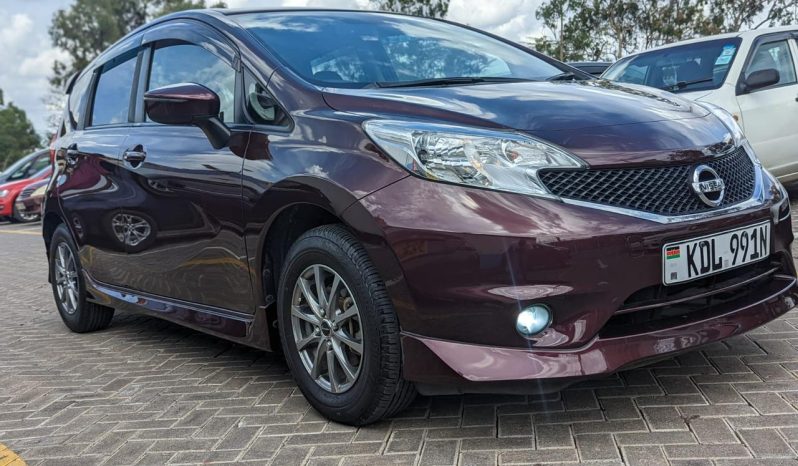 Nissan Note E12 full